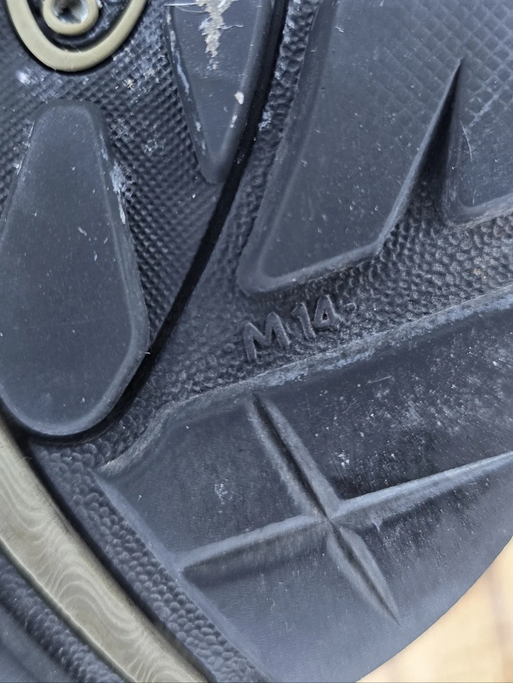 Men's Chaco Black Strappy Outdoor Waterproof  Sandals Size 14‎